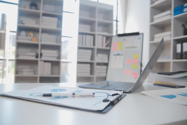 スペクトル分析手法